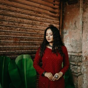 red kurta set with dupatta